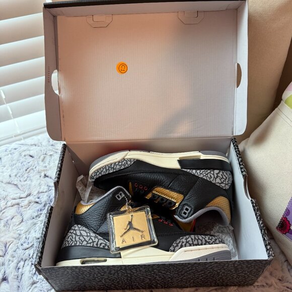 NIB Womens Nike Air Jordan 3 Retro - Size 6 (4.5 Y) - Picture 15 of 15